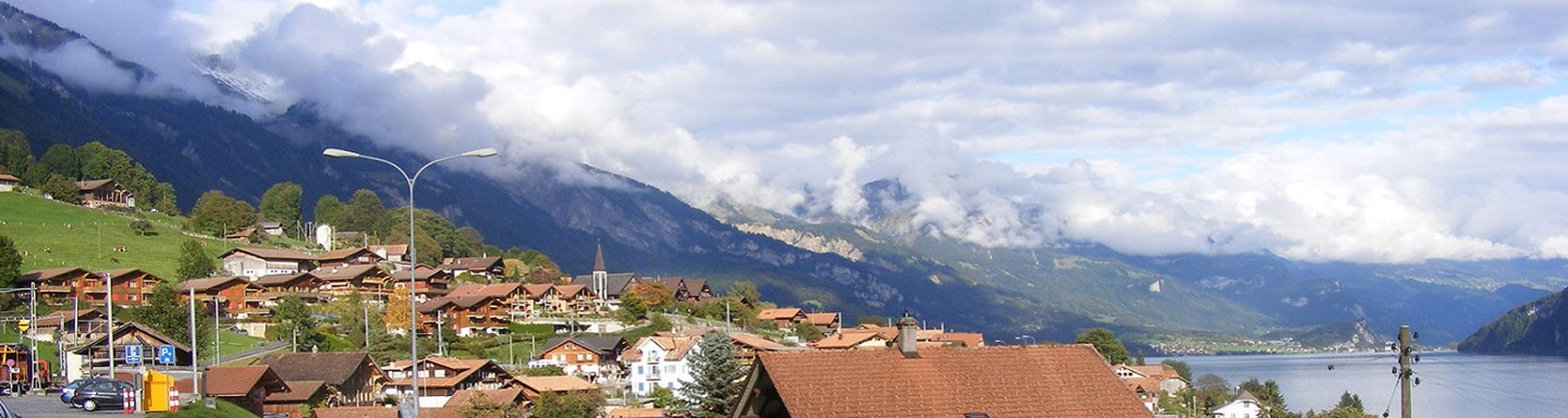 Blick auf Oberried am Brienzer See.