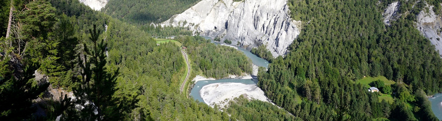 Atemberaubender Blick in die Rheinschlucht.