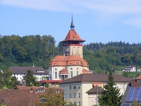 Blick auf die Schlosskirche von Niedergösgen